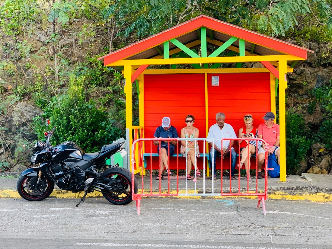 6827F374-1A8C-40EA-8B77-6969E20B613D